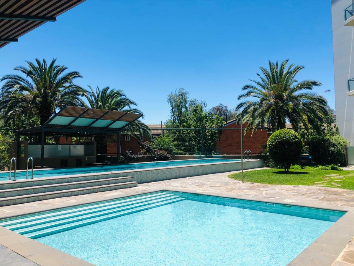 Staying Places - The Avenue Camberra Exterior foto